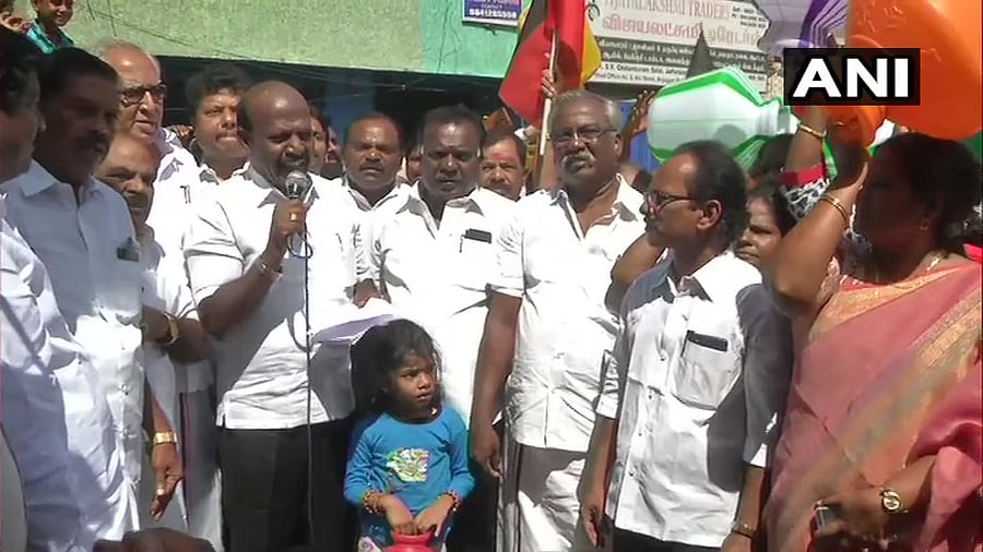 Opposition DMK staged "empty pot" demonstrations, urging the government to take steps to address the water issue. (Image courtesy ANI/Twitter)