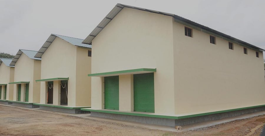 People in the southern Ukrainian city of Kherson dancing in around a bonfire and singing
