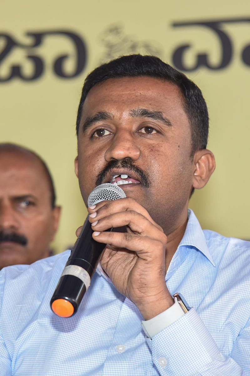 Ashok Joint Commissioner answering citizens questions at Yelahanka assembly constituency Janaspandana citizens for change, an interactive platform for Citizens with the authorities, MLA, Corporators, officials from various government departments to solve