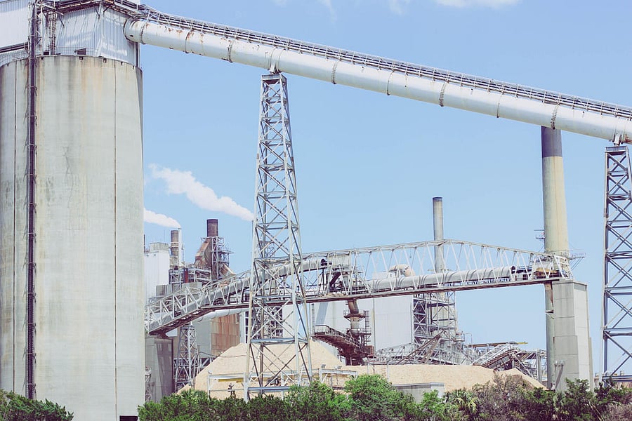 In 2009, natural gas supply regulator - the Petroleum and Natural Gas Regulatory Board (PNGRB) - gave exclusive gas marketing rights, initially for five years, to companies who had established gas distribution networks in cities across the country. (DH Ph