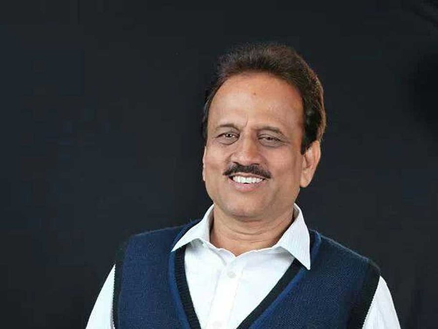 Maharashtra Medical Education Minister Girish Mahajan, image courtesy Facebook