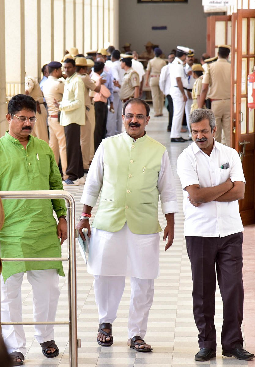 Arvind D Limbavali