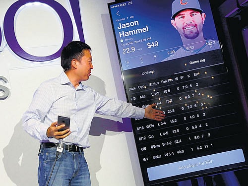 ultimate team: Kelly Hirano, a Yahoo executive, presents the company's new daily fantasy sports games in San Francisco. Playing fantasy sports is one of the most popular pastimes for Internet users, where fans can assemble rosters of real players to create dream teams. nyt