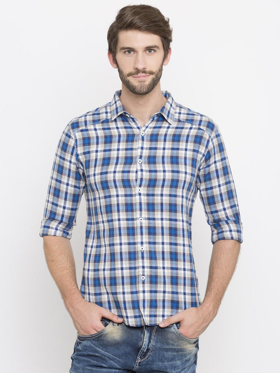 Choose the right checks keeping in mind the fabric type, pattern and size.
