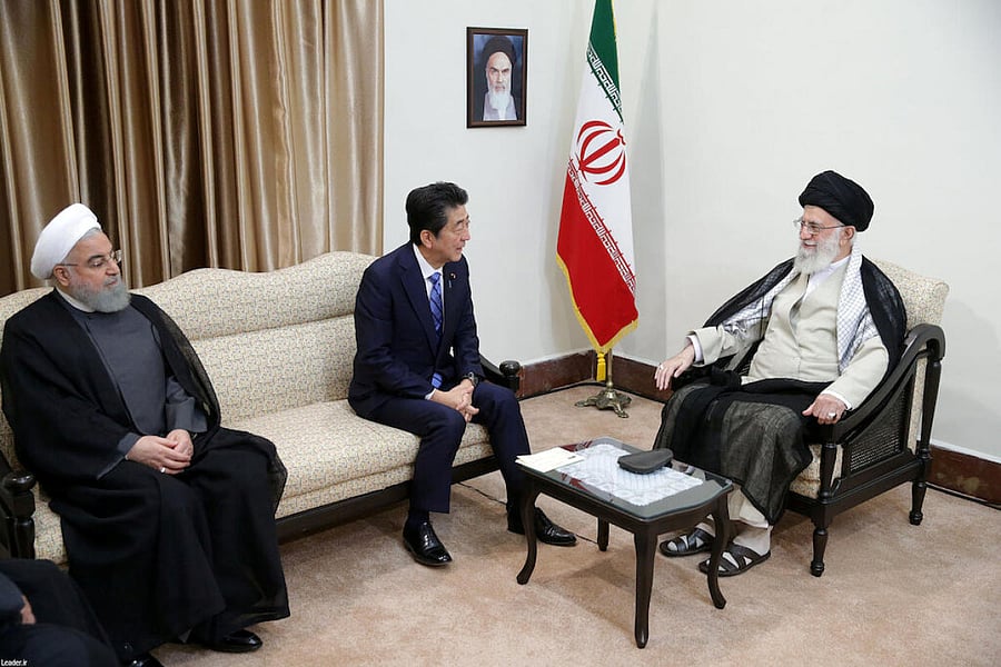 Iranian President Hassan Rouhani, Japan's Prime Minister Shinzo Abe meet with Iran's Supreme Leader Ayatollah Ali Khamenei in Tehran. (AFP Photo)