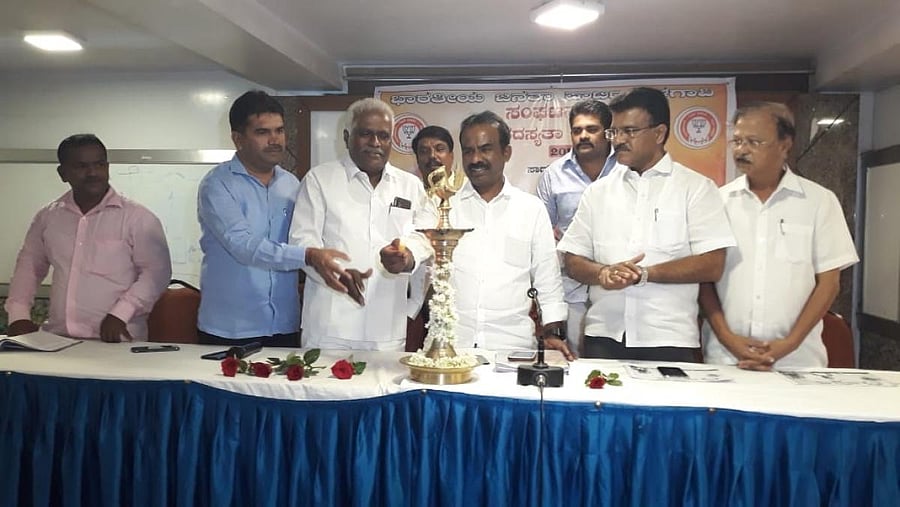 N Ravikumar (centre-right) said that the target was set following a meeting of the minority Morcha held recently