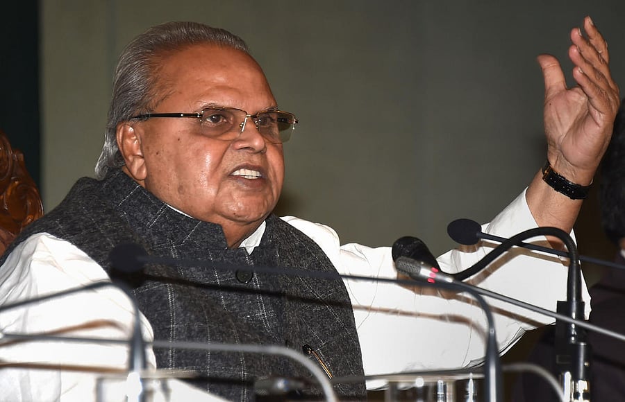 Srinagar: Jammu and Kashmir Governor Satya Pal Malik addresses a press conference, in Srinagar, Wednesday, June 12, 2019. (PTI Photo/S. Irfan)(PTI6_12_2019_000075A)