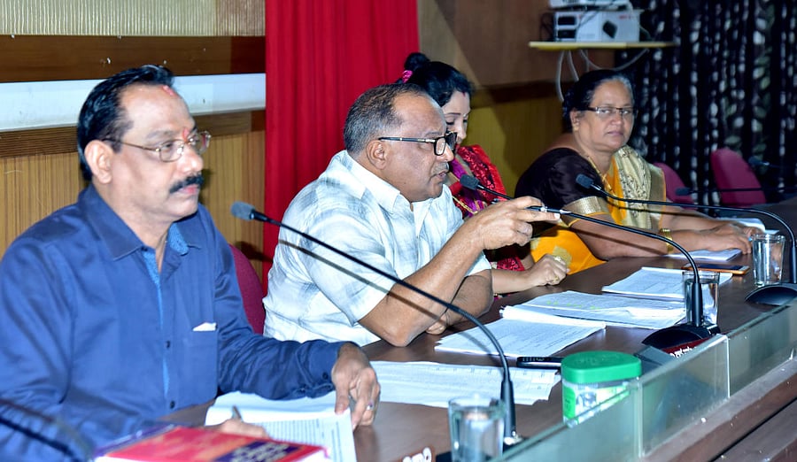Mangaluru Taluk Panchayat President Muhammed Monu chairs the general meeting of the Panchayat at Nethravathi Auditorium of Zilla Panchayat in Mangaluru on Wednesday.