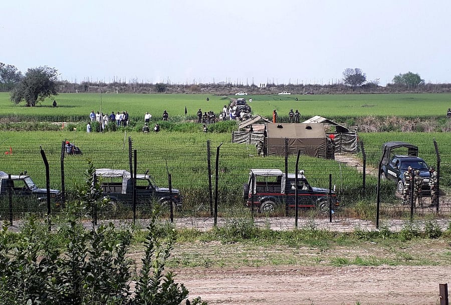 Indian and Pakistani technical experts hold a meeting to finalise the construction of the Kartarpur corridor connecting the Sikh shrines of Dera Baba Nanak Sahib and Gurdwara Darbar Sahib Kartarpur. (AFP File Photo)