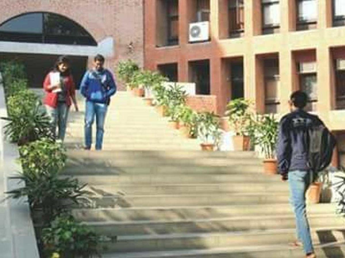 Sohrab investigator IPS officer Rajnish Rai joins IIM-A