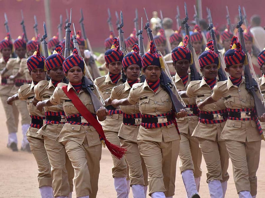 Asserting that Indian police system "reeks of bias" against women working in the police, it said one in every four male police personnel has a ‘high’ degree of bias against women in police, while a significant proportion of male police personnel were also found to have a ‘medium’ degree of bias (16%). (DH File Photo)