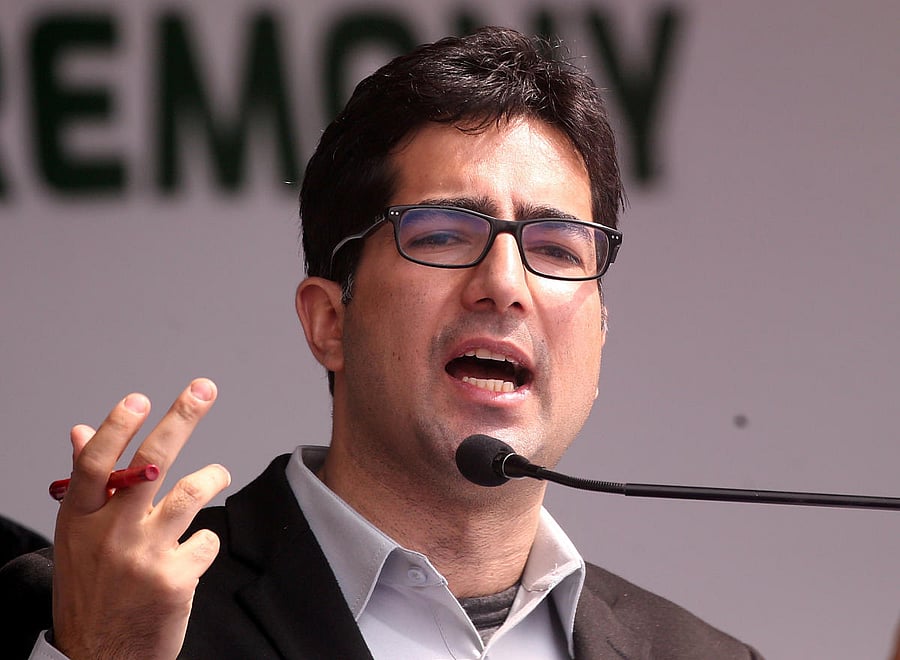 Shah Faesal, a former Indian bureaucrat from Jammu and Kashmir state. REUTERS/File Photo