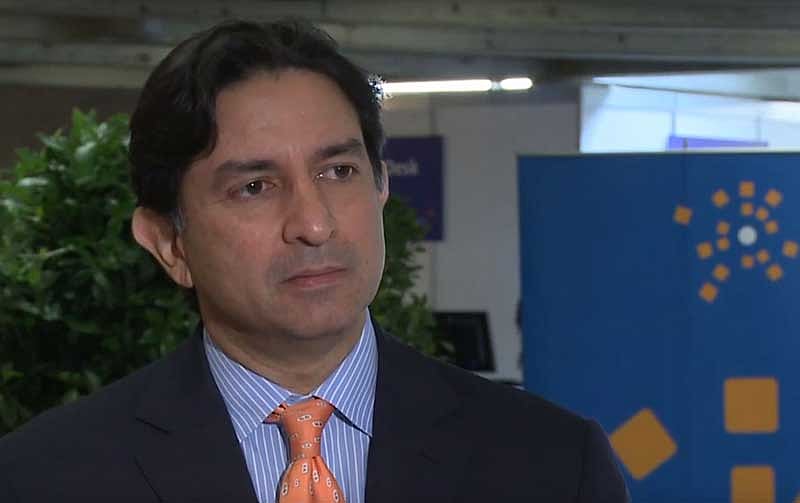 Visitors from around the world are wearing revamped versions of traditional Gulf Arab headdresses and thobes. 