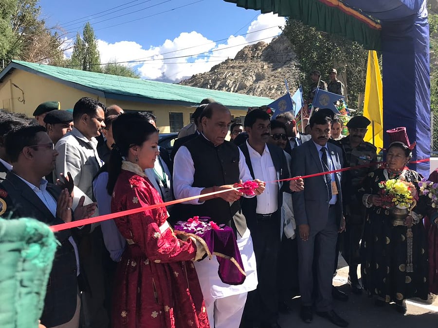 Defence Minister Rajnath Singh inaugurates Kisan-Jawan Vigyan Mela in Leh on Thursday. (Twitter/RajnathSingh)
