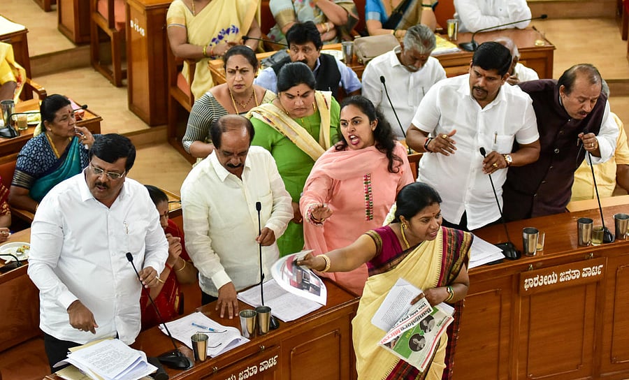 BJP members at the BBMP council meeting on Saturday. DH PHOTO/IRSHAD MAHAMMAD
