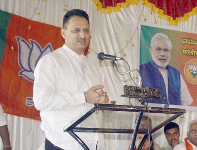 “The state government should realize that it should have sacked him after he opened his polluted mindset against the Union Government,” Hegde has said in a tweet. DH Photo