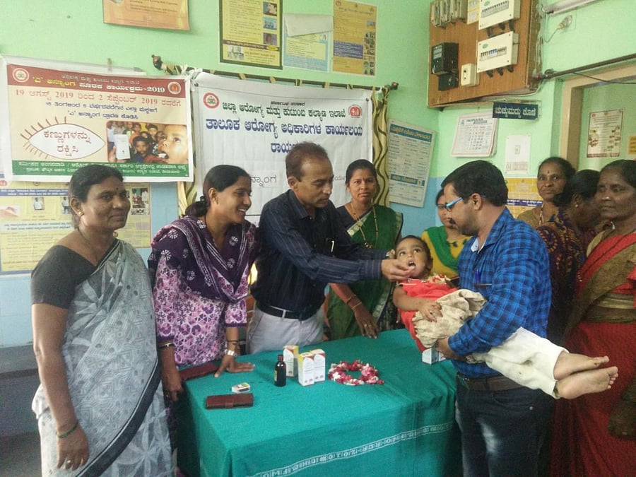 Taluk Supervisor Rangarao Kulkarni Aikura in God Primary Colony of Raichur. (DH Photo)
