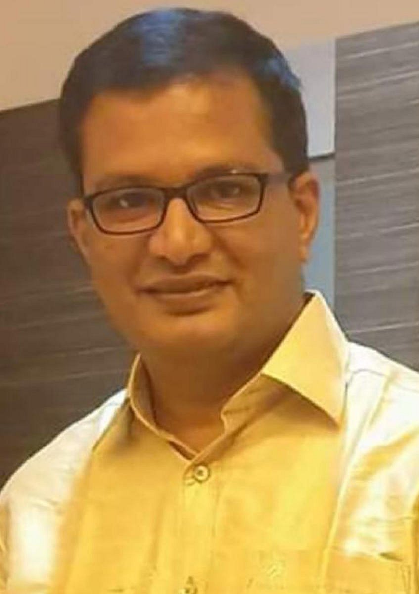 Dr Sachin Patil