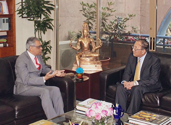 Syed Akbaruddin with Chinese Ambassador Zhand Jun. Photo credit: Syed Akbaruddin's twitter handle