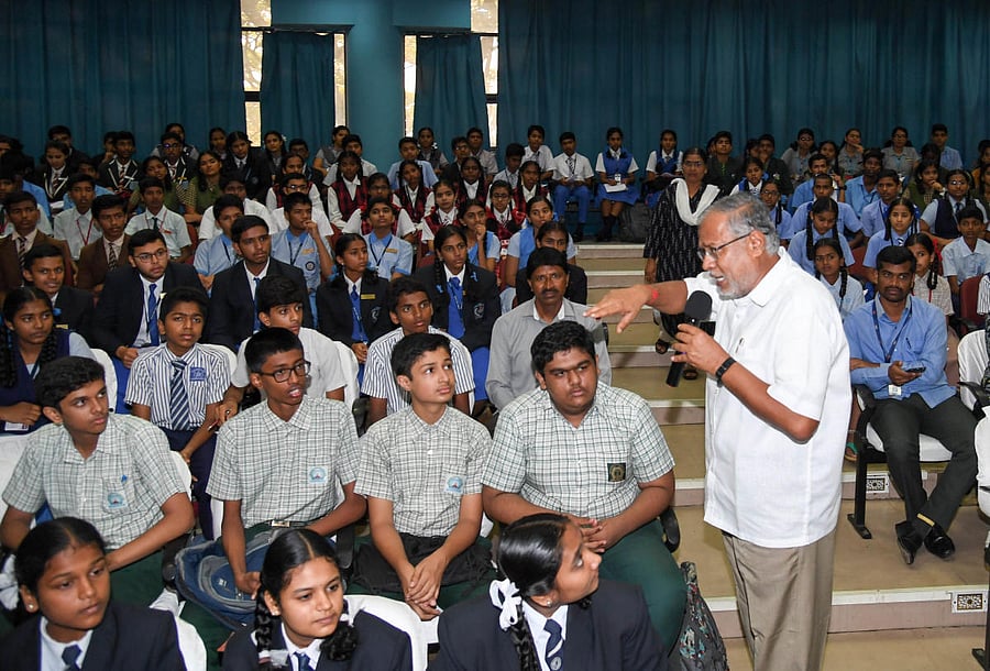 Education Minister S Suresh Kumar interacts with school children, at KLE School, Rajajinagar in Bengaluru on Tuesday. dh photos/B H Shivakumar