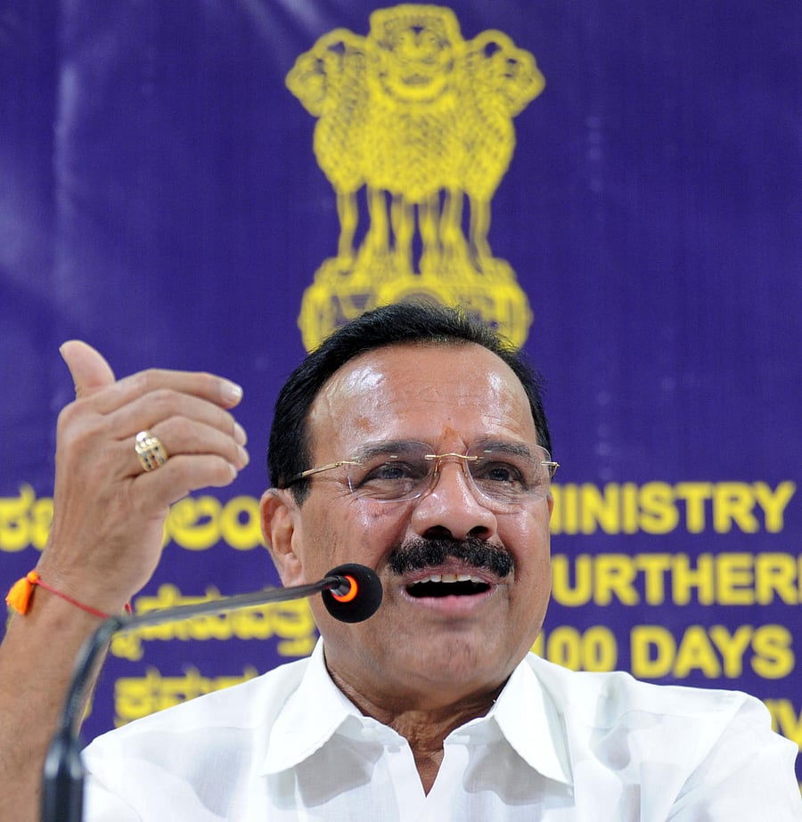 D V Sadananda Gowda 