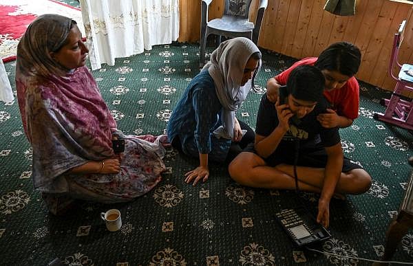 Seventeen out of around 100 telephone exchanges were restored on August 17 in the Valley. There in no mobile phone network or internet in the region yet. Photo/AFP 