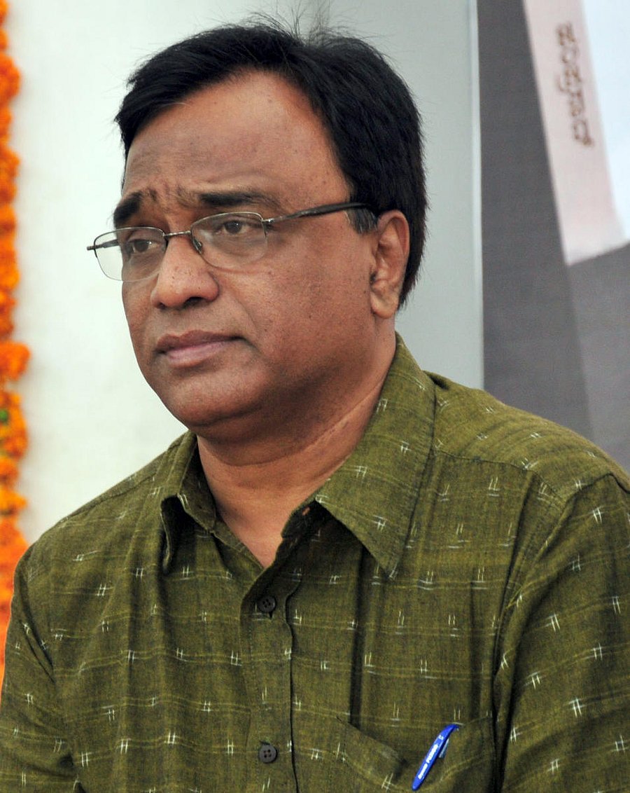 Author and activist Nataraj Huliyar. DH Photo.