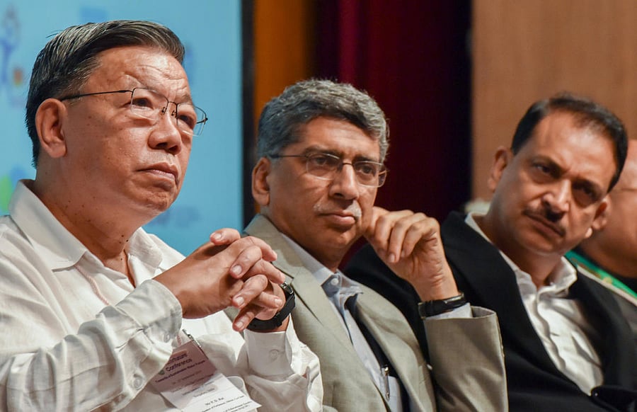(L-R) Former MP D Rai, IISc director Prof Anurag Kumar and BJP MP Rajiv Pratap Rudy