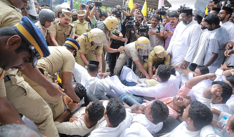 The Jacobite faction conducted a mass on a public premises outside the church as a mark of protest (DH File Photo)