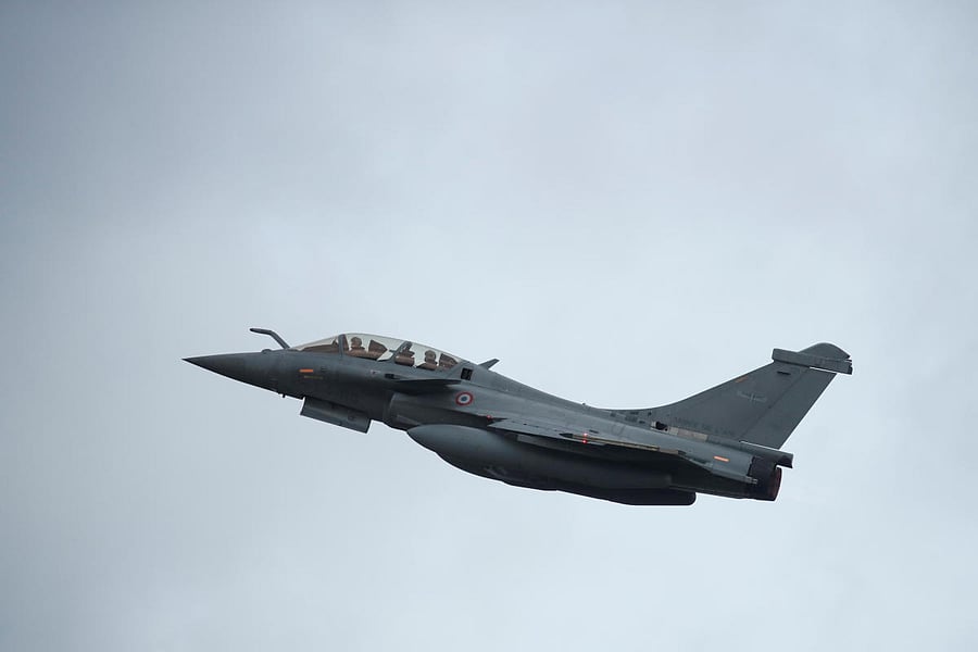 A Rafale fighter jet, manufactured by Dassault Aviation, takes off at Saint-Dizier Air Base as the French Air Force celebrates 20,000 days of uninterrupted nuclear warning and the completion of a new round of Strategic Air Force (SAF) modernization in Saint-Dizier, France, October 4, 2019. Reuters