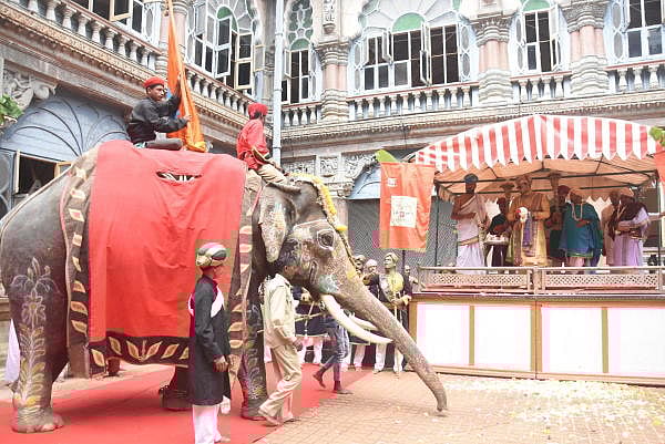 Ayudha Puja by Scion Yaduveer. (DH Photo)