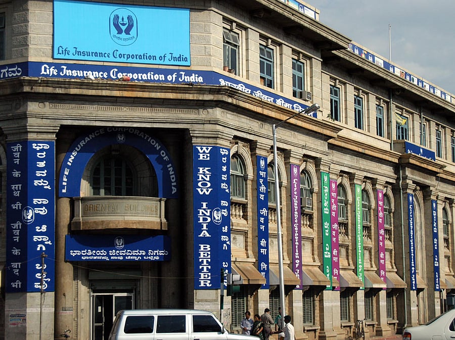 The state-owned Life Insurance Corporation (LIC), the largest life insurer, recorded an 18.37 per cent rise in its new premium during the month at Rs 12,759.24 crore as against Rs 10,778.81 crore in the same month a year earlier, the data showed.