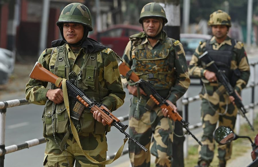 A number of new bunkers have been established in Srinagar city in the last few weeks. Over 200 bikes without documents have been seized by the police in the last few days in Srinagar. Photo/AFP