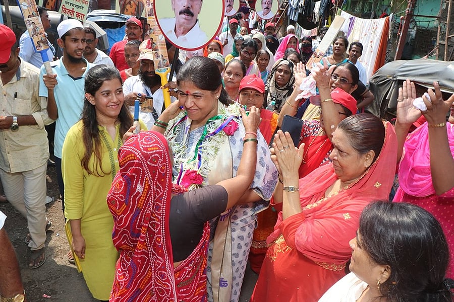 Trupti Sawant a sitting Shiv Sena MLA from Bandra East, who filed her papers as an Independent after the party nominated Mumbai mayor Prof Vishwanath Mahadeshwar, was expelled from the party. (Courtesy: Facebook)