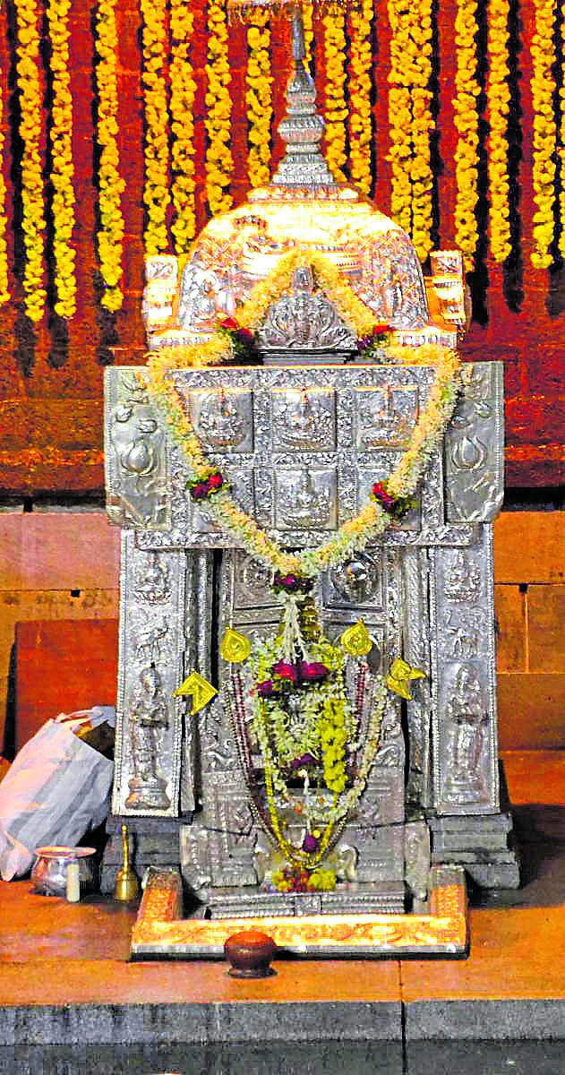 Theerthakundike specially decorated for Theerthodbhava at Talacauvery. DH photo 