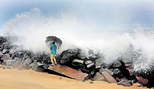 Though monsoon has just commenced in coastal region, sea erosion has already started in Ullal of Dakshina Kannada district. Huge waves have started to lash the shores. A view on Wednesday. DH photo / Govindraj Javali