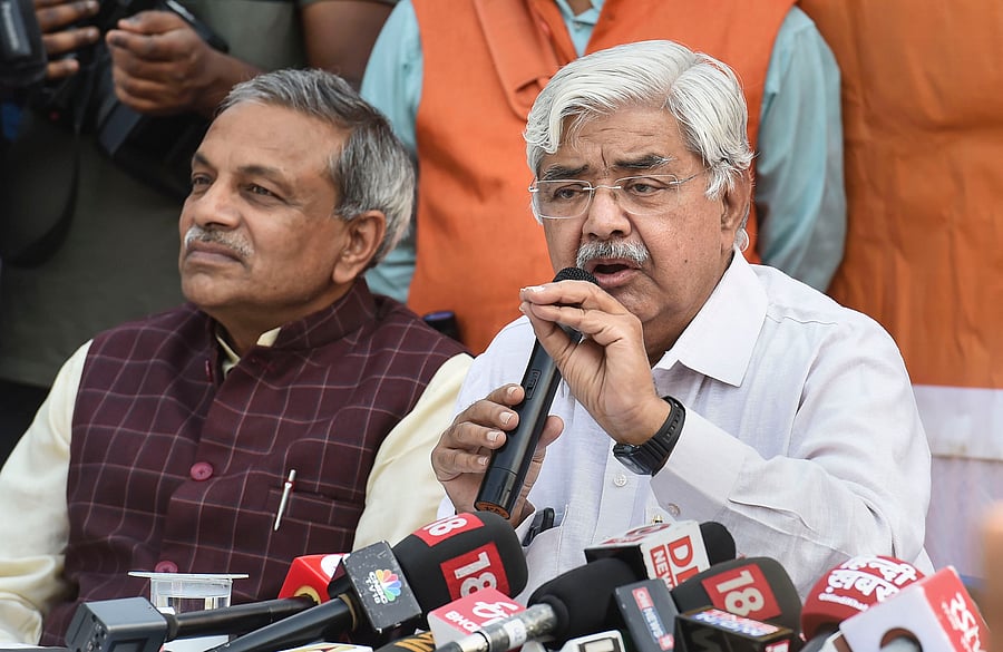 VHP working President Alok Kumar talks to the media after the Supreme Court's verdict Ayodhya case, in New Delhi. (PTI Photo)