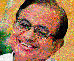 FM advises public sector banks to cut interest rates