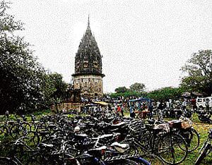 Excavation in progress at Rao Raja Ram Bux Singh fort in Unnao, Uttar Pradesh. AP File Photo