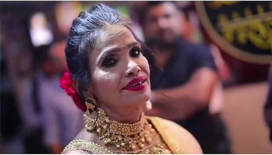 Trolls have targeted Ranu Mondal after a picture of her wearing makeup made it to social media.