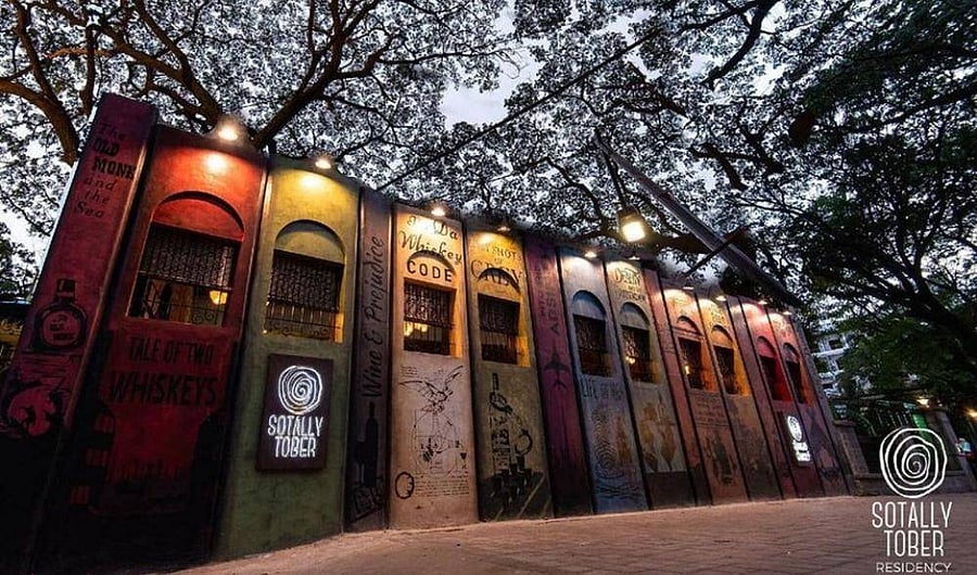 ‘Sotally Tober’ is a restobar that offers Indian, Asian and Italian cuisine. (Above) Their outlet on Residency Road.