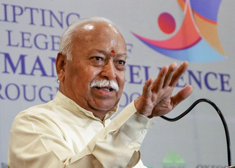 The mahant of Tapaswiji ki Chhawani in Ayodhya Paramhansji Maharaj on Monday said RSS chief Mohan Bhagwat should head the trust to be set up for the construction of Ram temple. Photo/PTI
