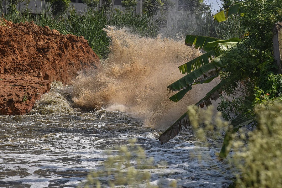 The place where the Hulimavu Lake bund breached on Sunday. DH PHOTO/S K Dinesh