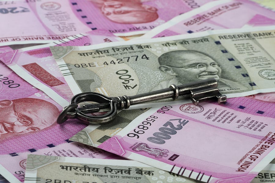 As many as 15 economists out of 16 polled by DH, expect the GDP growth in the September-quarter to be in the range of 4.5%, down from 5% in the first quarter of this fiscal and 7% in the corresponding quarter last year. 