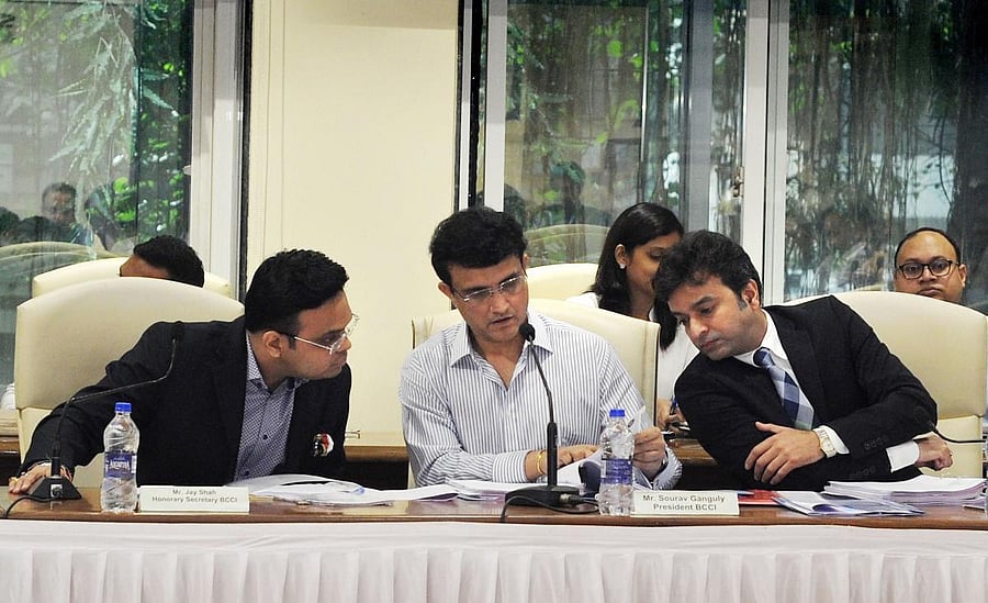 BCCI President Sourav Ganguly (C). 