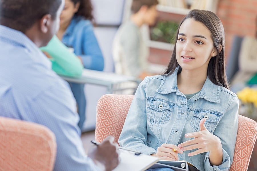 A school counsellor is trained to address issues acrossa broad spectrum of students.