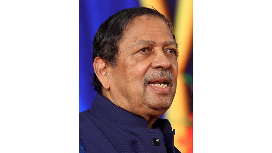 Justice Santosh Hegde