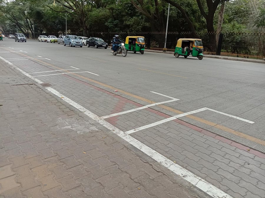 The smart parking machine installed on Kasturba Road. This allows payments to be made on the spot.
