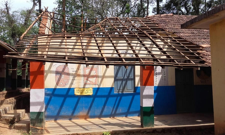 The collapsed roof of the Government Primary School at Guhya in Siddapura.