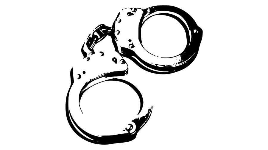 During the questioning, the middleman told the sleuths that the bribe was allegedly for the officer, they said. (Representative Image)